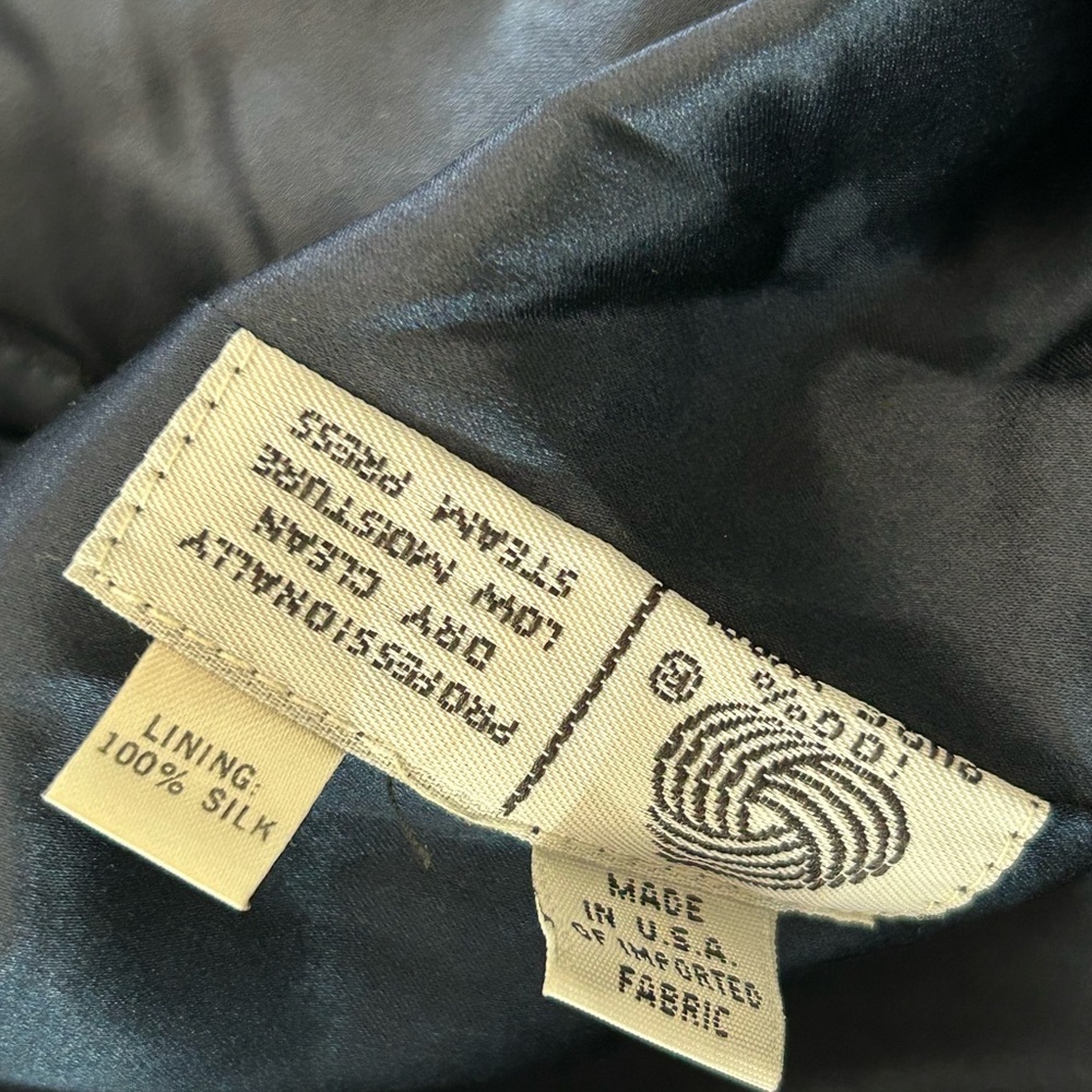 Vintage 90’s Richard Tyler wool satin jacket - Picture 6 of 10